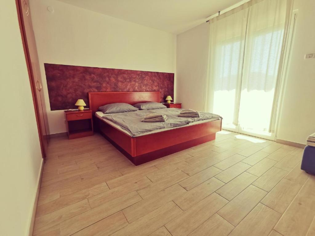 Haus Maro Apartment Supetarska Draga Exterior foto